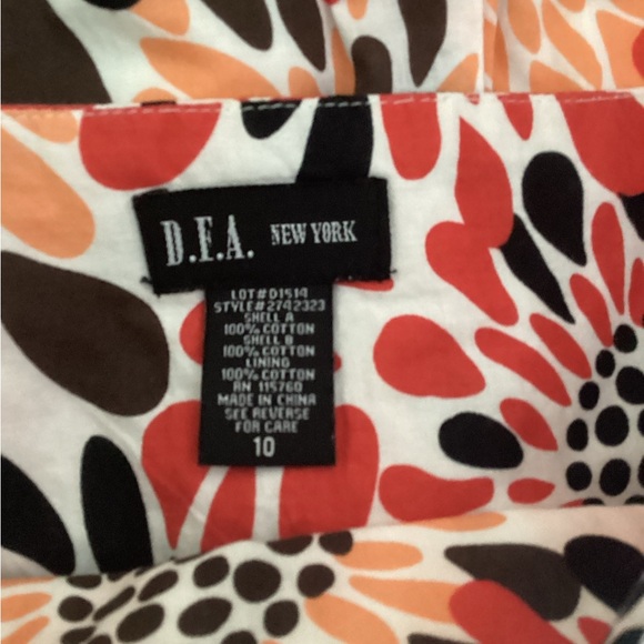 🐴 DFA New York Floral Skirt Size 10 - Picture 3 of 3